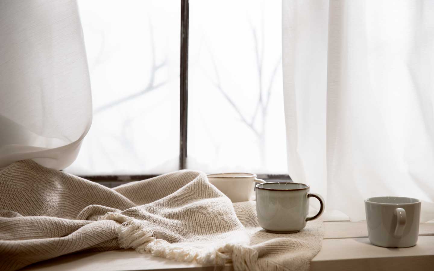 ကြှနျုပျတို့ကိုဆကျသှယျရနျ